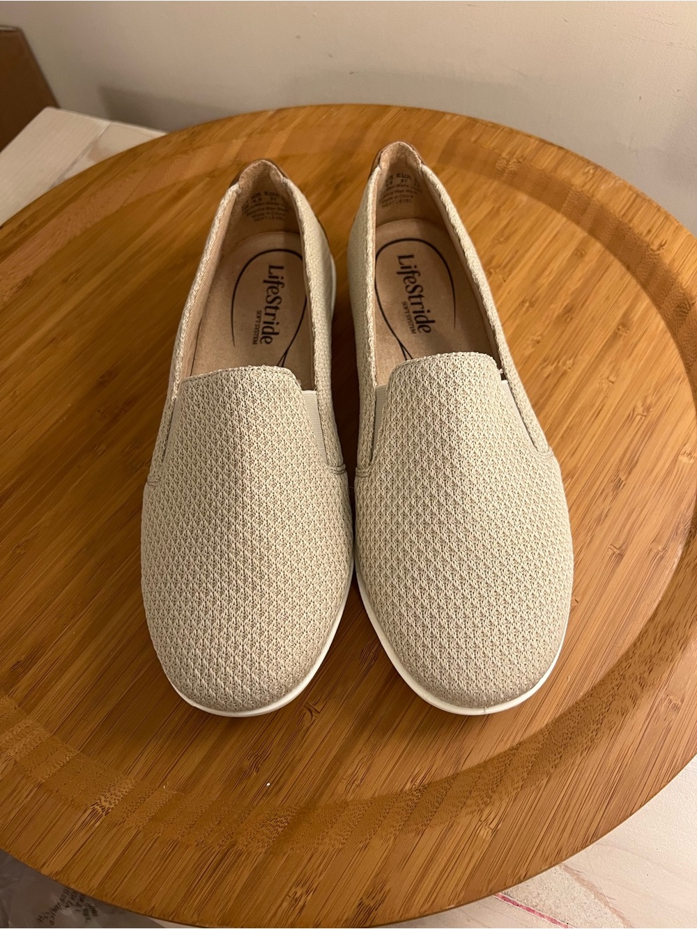 Life Stride Slip-On Soft Next Level Knit Flats in Light Beige Size 7W pre-loved